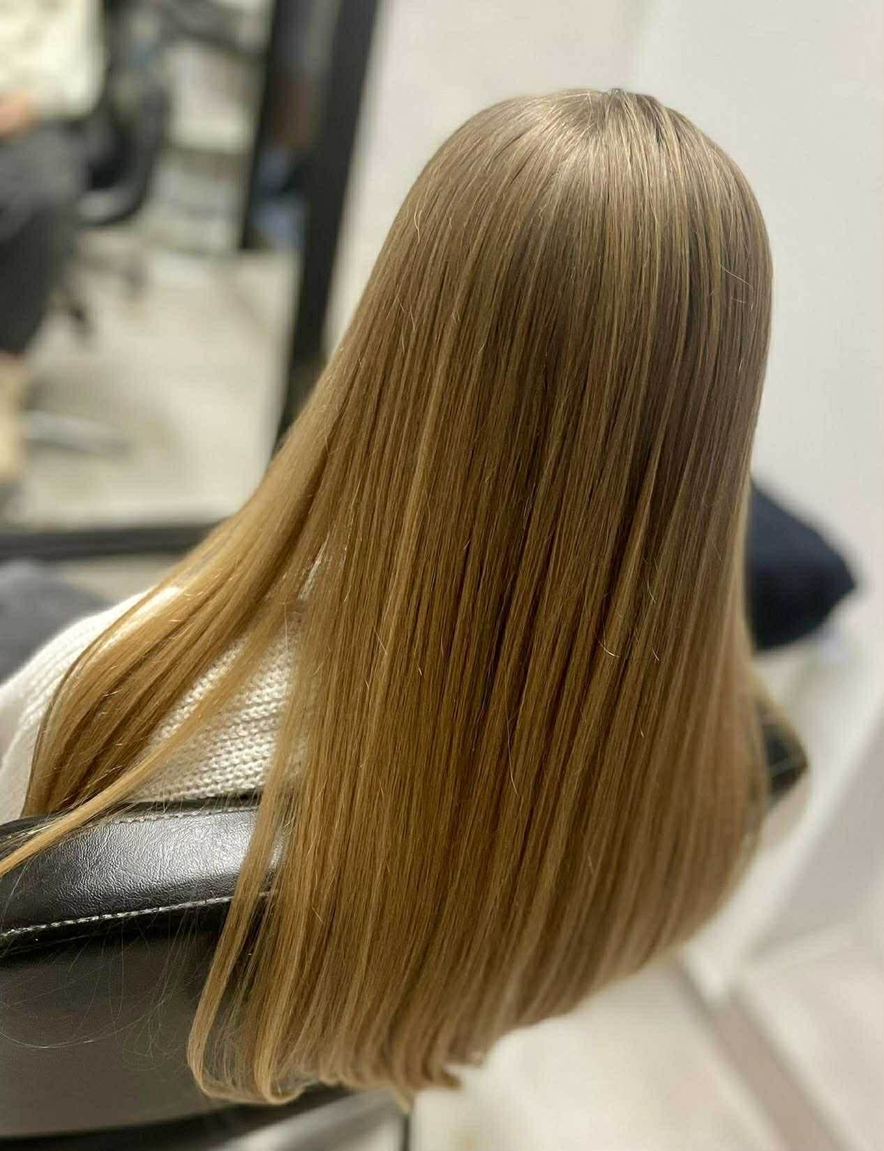 Premena vlasov v SISSY kaderníctvo